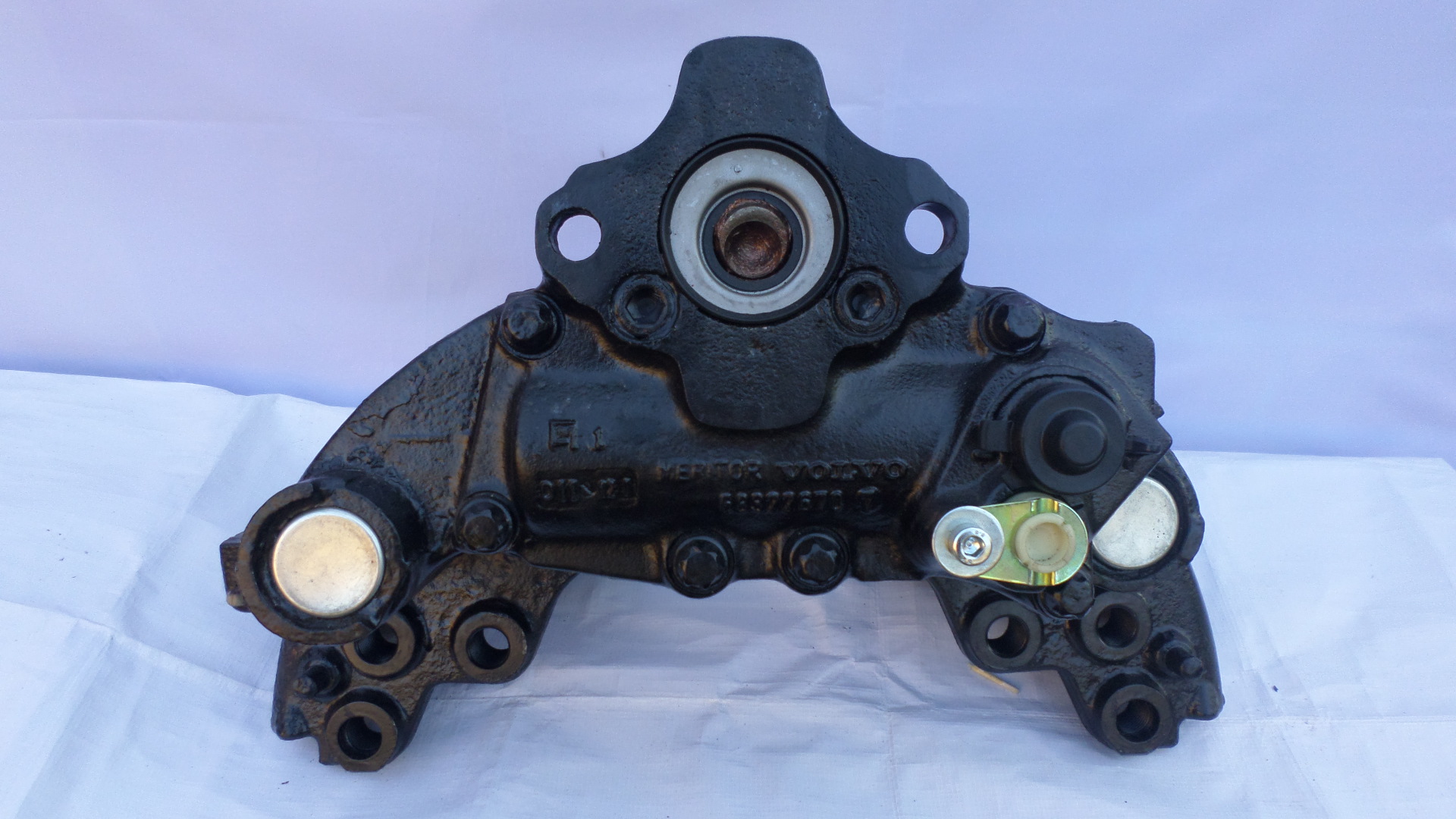 Brake Calipers Volvo FM/FH 12 Rear Left Lrg